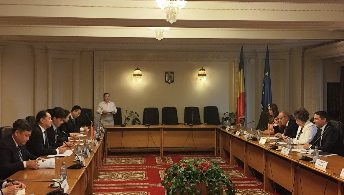 1760923001593432.jpg 1.jpg